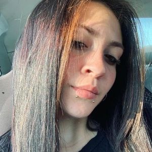 Meet your Posher, Cierra